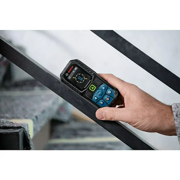 Bosch Professional Laserentfernungsmesser GLM 50-27 CG - Messbereich: 0,05 - 50 m - Anwendungsbeispiel