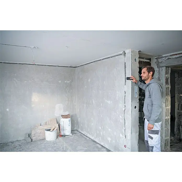 Bosch Professional Laserski daljinomjer GLM 50-27 C - Mjerni opseg: 0,05 - 50 m - Proizvod u upotrebi
