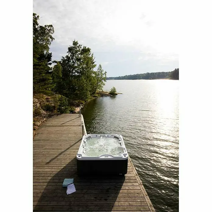 Camargue Hidromasažni bazen Camargue Serenity - 213 x 213 x 91 cm, 1.300 l, Prikladno za: 6 osoba - Živopisni prikaz