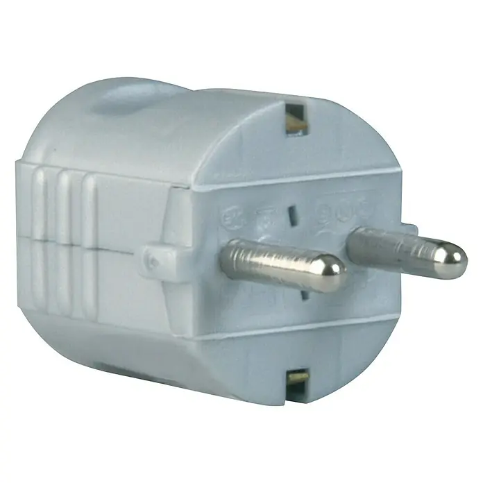 UniTEC Schutzkontaktstecker - Silber, PVC, IP20 - Diagonale Ansicht