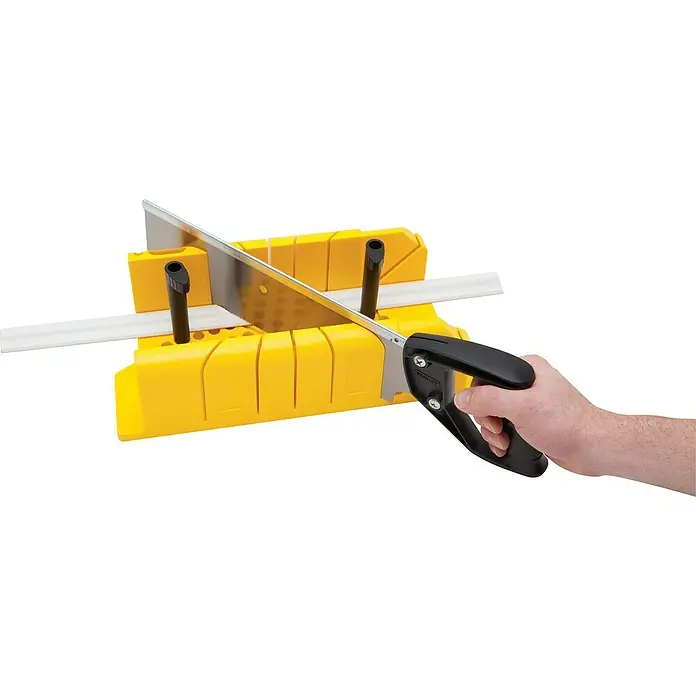 Stanley Verstekbakset 1-20-600 - Bladlengte: 355 mm, 317,5 x 170,2 x 108,3 mm - Toepassingsvoorbeeld