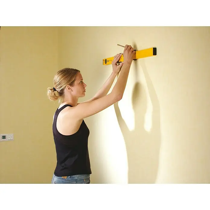 Stabila Jelölő vízmérték Typ 70 MAS - Hosszúság: 80 cm, Libellák száma: 2 db - Használati példa