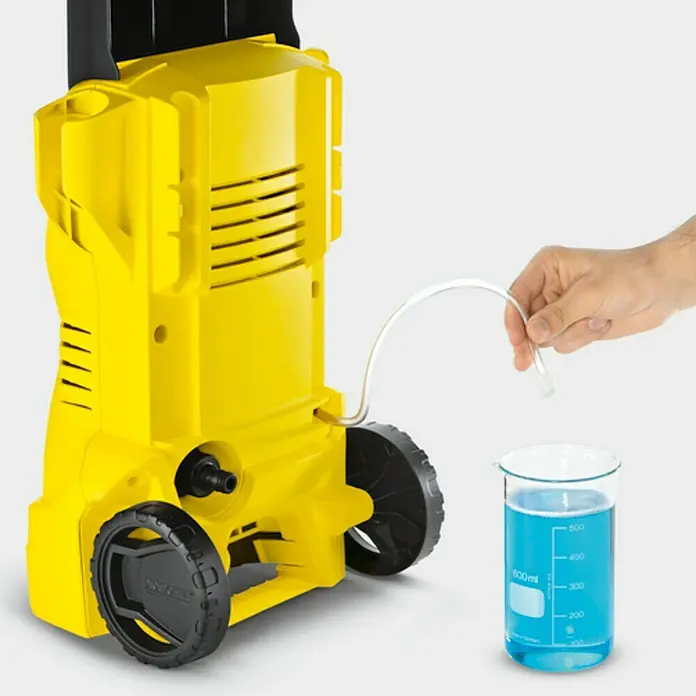 Kärcher Hogedrukreiniger K2 - 1.400 W, Max. druk: 110 bar, Waterdoorvoer: 360 l/u - Toepassingsvoorbeeld