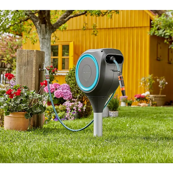 Gardena Slanghaspel RollUp M - Kunststof, Lengte: 54 cm, Slangdiameter: 13 mm (½") - Sfeeropname