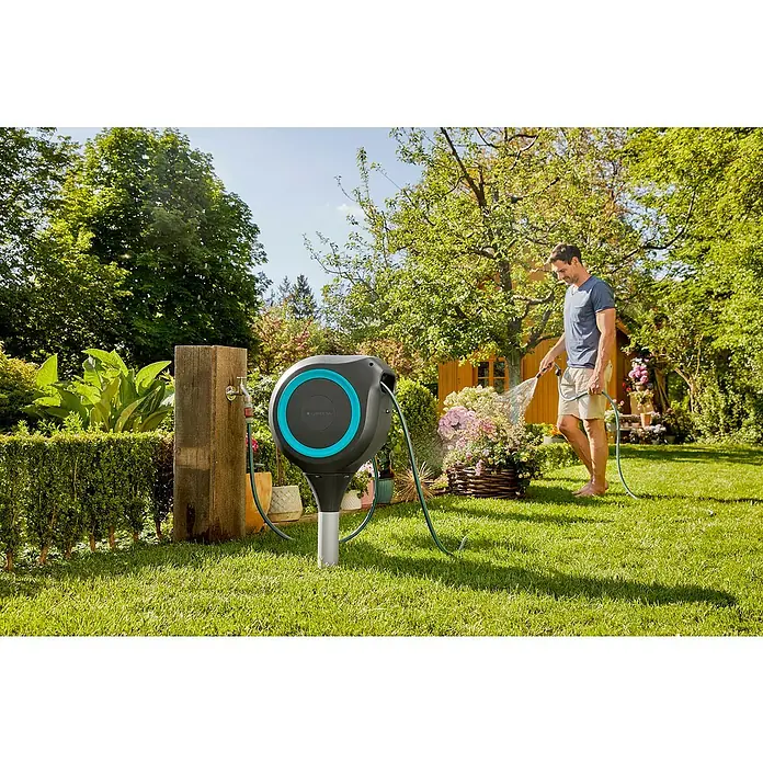 Gardena Slanghaspel RollUp M - Kunststof, Lengte: 54 cm, Slangdiameter: 13 mm (½") - Toepassingsvoorbeeld