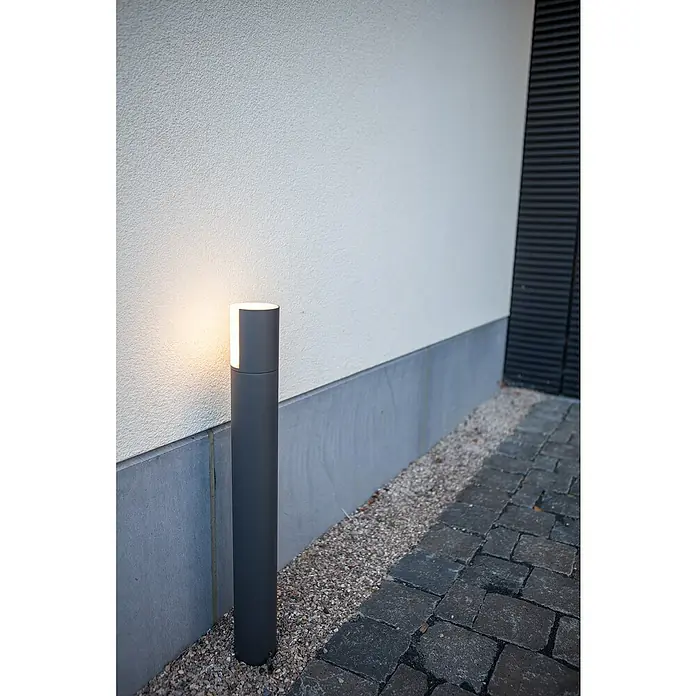 Lutec Sobremuro exterior LED Cyra - 1 luz, 8 W, Blanco cálido, IP54, Gris oscuro - Foto ambiente