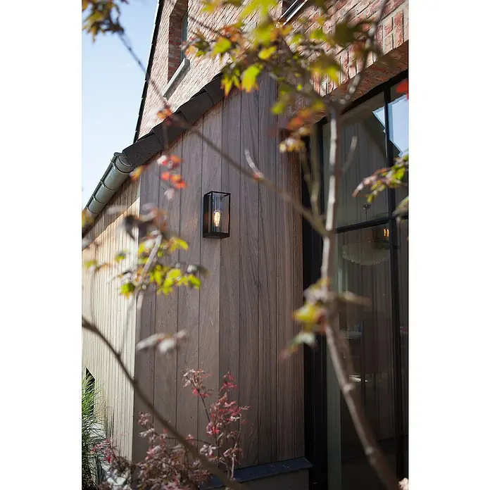 Lutec Aplique exterior Flair - 40 W, 120 x 139 x 260 mm, Negro, IP44 - Foto ambiente
