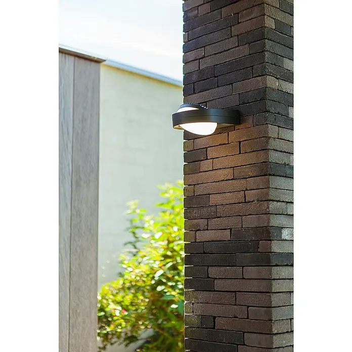 Lutec Aplique exterior LED Fele - 14 W, 50 x 160 x 200 mm, Gris oscuro, IP54 - Foto ambiente