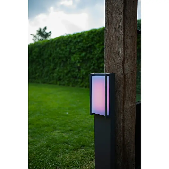 Lutec Aplique exterior LED Qubo - 15 W, 11 x 7,1 x 22 cm, Gris oscuro, IP54 - Foto ambiente