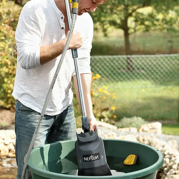Neptun Regenfasspumpe NRP-E 40 - 400 W, Max. Fördermenge: 4.200 l/h - Anwendungsbeispiel