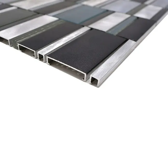Mozaïektegel glas Mix XAM A821 - 30,1 x 30,1 cm, Aluminium/crystal/blauw, Mat - Close-up