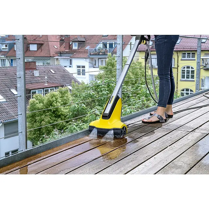 Kärcher Uređaj za čišćenje površina PCL 4 - 600 W, 10 bar - Proizvod u upotrebi