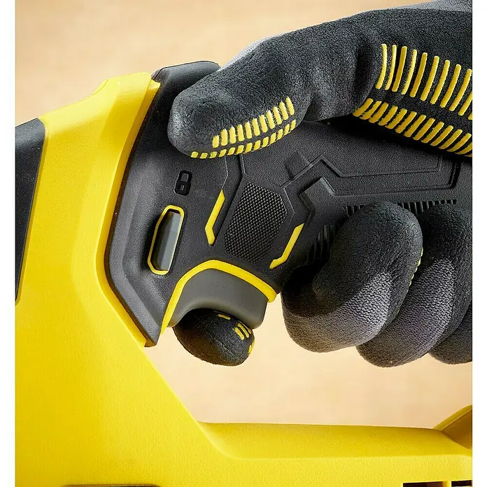 Stanley FatMax Sierra de calar de batería SFMCS600D1K-QW - 18 V, Iones de litio, 1 batería, 2 Ah, Número de carreras marcha en vacío: 0 - 2.500 carreras/min - Primer plano