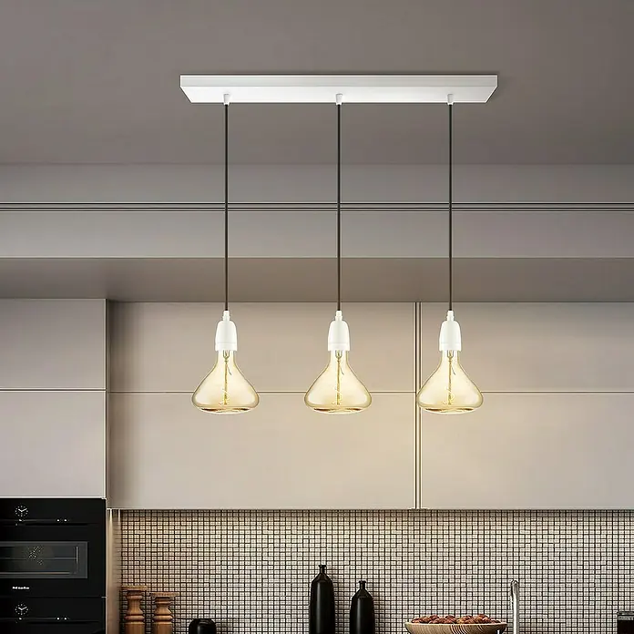 Home Sweet Home Plafondhouder voor lamp - 3 voudig, Wit - Sfeeropname