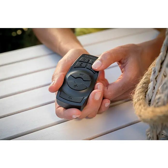 Paulmann Plug & Shine Controller - Max. Leistung: 75 W, Schwarz, IP68 - Anwendungsbeispiel