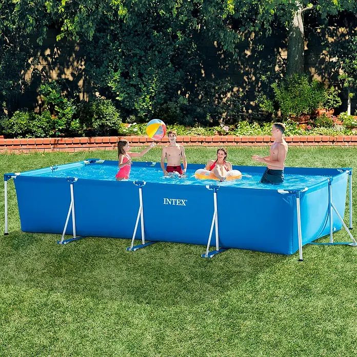 Intex Piscina Frame - L x An x Al: 450 x 220 x 84 cm, 7.127 l, Azul - Producto en uso