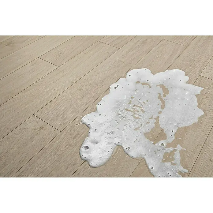 LOGOCLIC Aquaprotect Laminat Nature Oak - 1.285 x 192 x 8 mm, Rustikalni pod - Proizvod u upotrebi