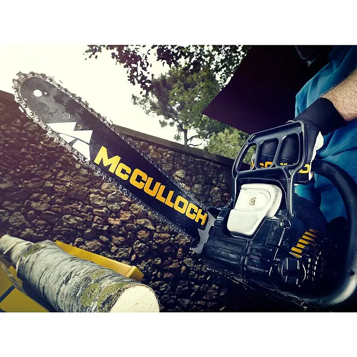 McCulloch Espada de repuesto Universal - Largo: 40 cm - Producto en uso