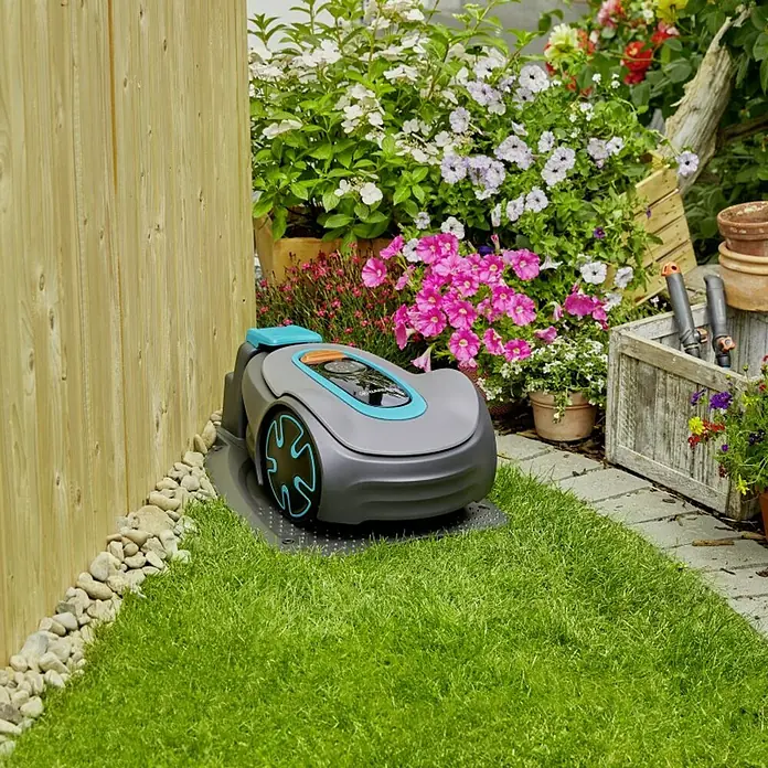 Bosch Robotska kosilica Sileno Minimo 500 - Litij-ionska, Maksimalna preporučena površina: 500 m² - Proizvod u upotrebi