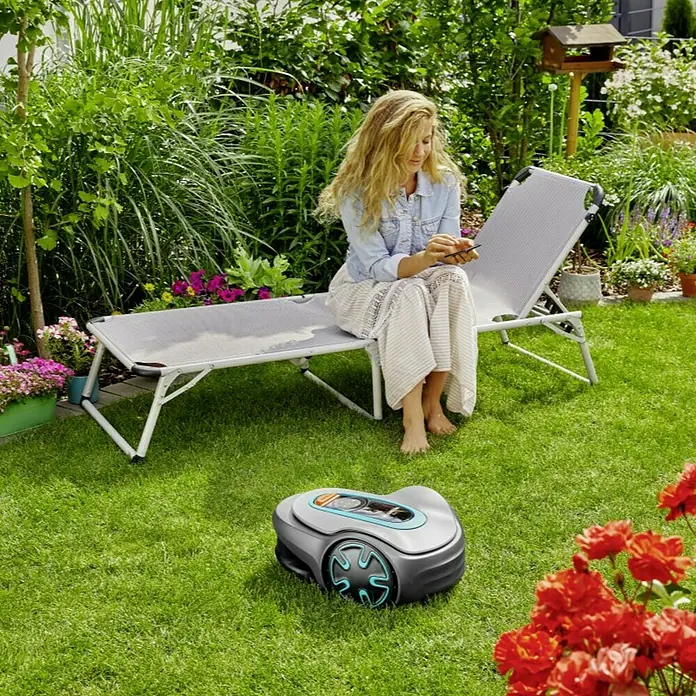 Bosch Robotska kosilica Sileno Minimo 500 - Litij-ionska, Maksimalna preporučena površina: 500 m² - Proizvod u upotrebi