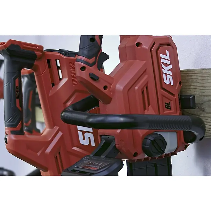 Skil Akumulatorska lančana pila 0534 AA - 18 V, Litij-ionska, 1 baterija, Dužina mača: 30 cm - Detaljan prikaz