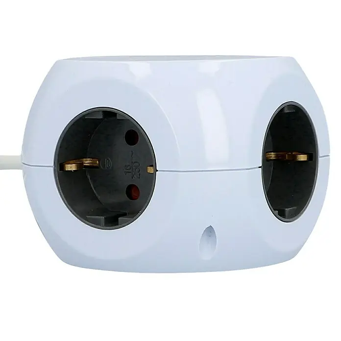 Blaupunkt Steckdosenwürfel mit Induktion - Anzahl Steckdosen Schuko: 3 Stk., Weiß, 2 x USB A und 2 x USB C - Vorderansicht