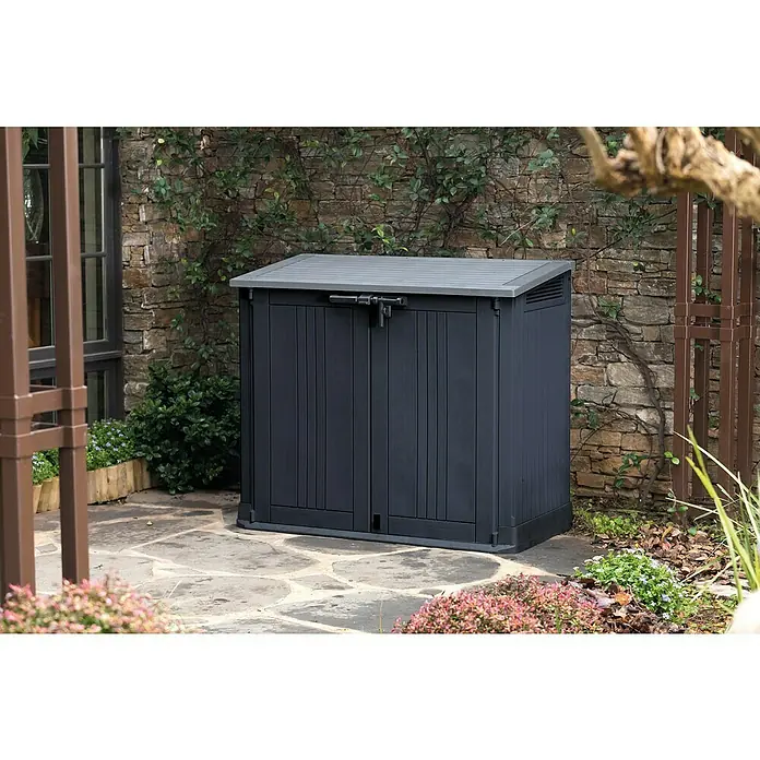 Keter Caseta multiuso Store it out Prime - L x An x Al: 132 x 71,5 x 113,5 cm, Gris/Negro, Plástico - Foto ambiente