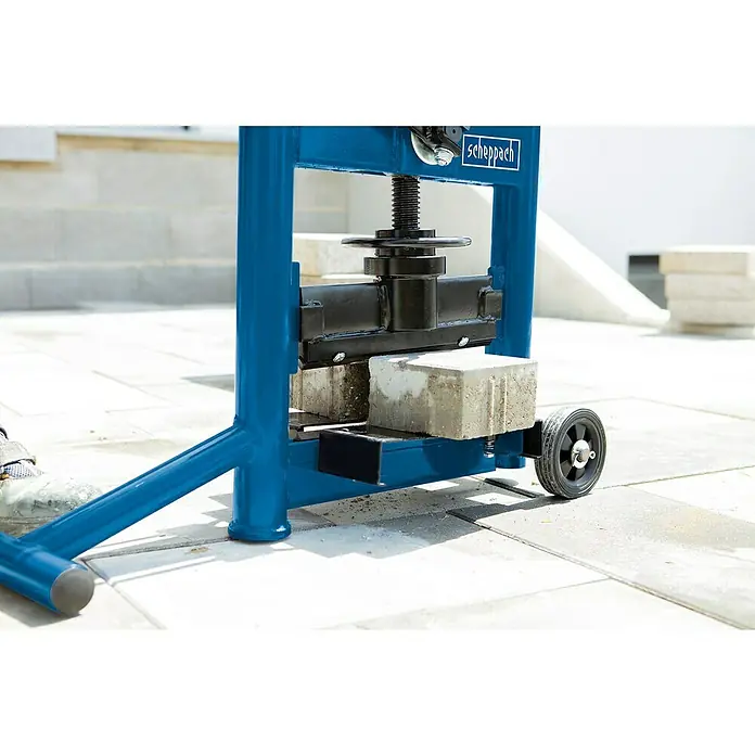 Scheppach Steintrenner HSC 130 - Schnittlänge: Max. 330 mm, Schnitthöhe: Max. 140 mm - Stimmungsaufnahme