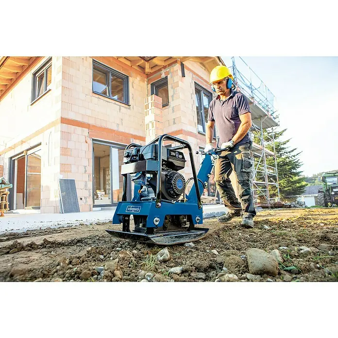 Scheppach Rüttelplatte HP 3000 S - 30,5 kN, 6,6 kW - Anwendungsbeispiel