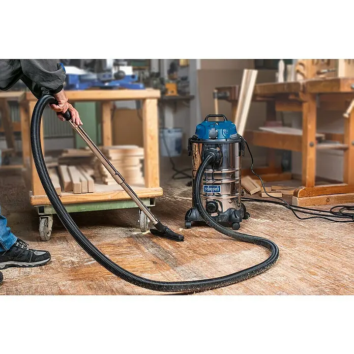 Scheppach Nass-Trockensauger ASP30-ES - 1.400 W, Behältervolumen: 30 l - Anwendungsbeispiel