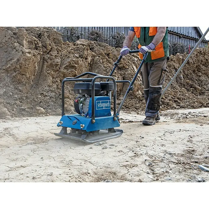 Scheppach Vibroploča - Snaga motora: 4,8 kW, Tlak kompresije: 25 kN - Proizvod u upotrebi