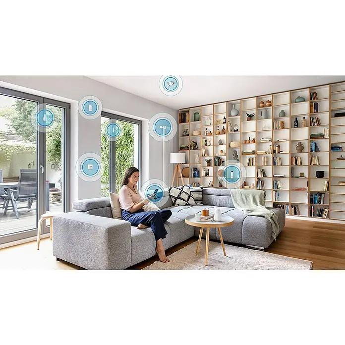 Bosch Smart Home Starter-Set Alarm - 1 x Controller, 2 x Fenster- und Türkontakt, 1 x Zwischenstecker, 1 Rauchwarnmelder - Stimmungsaufnahme