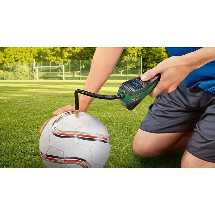 Bosch Aku zračna pumpa Easy Pump - Tlak: 10,3 bara, Broj baterija: 1 baterija - Proizvod u upotrebi