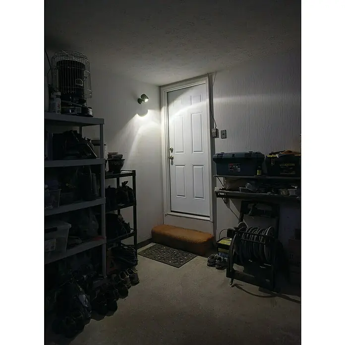 Mr. Beams LED-Strahler MB360XT - Weiß, 200 lm - Stimmungsaufnahme