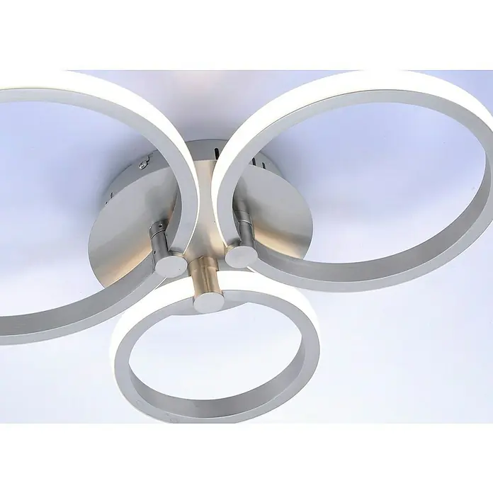 LeuchtenDirekt Plafón LED Johanna - 18 W, L x An x Al: 49 x 40 x 8 cm, Plateado, Blanco cálido - Foto ambiente