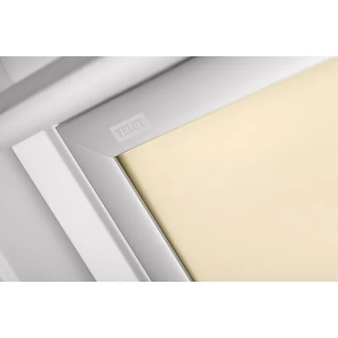Velux Rolo za strešno okno [SI] DKL M08 1085S - Barva: [SI] Hellbeige - 1085S, Barva tirov: [SI] Aluminium, Ročno - Posnetek od blizu