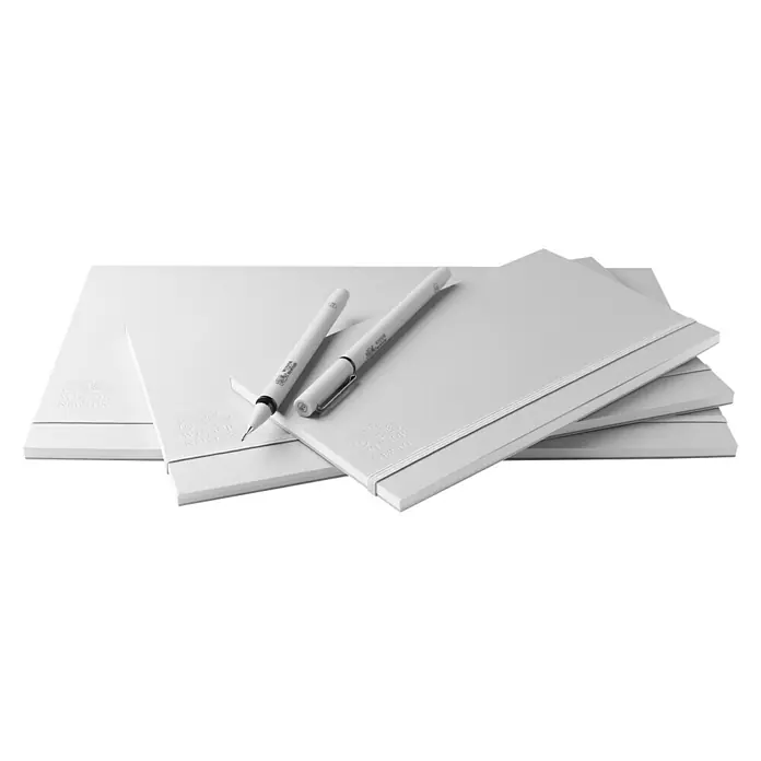 Winsor & Newton Fineliner - Schwarz, 0,8 mm - Diagonale Ansicht