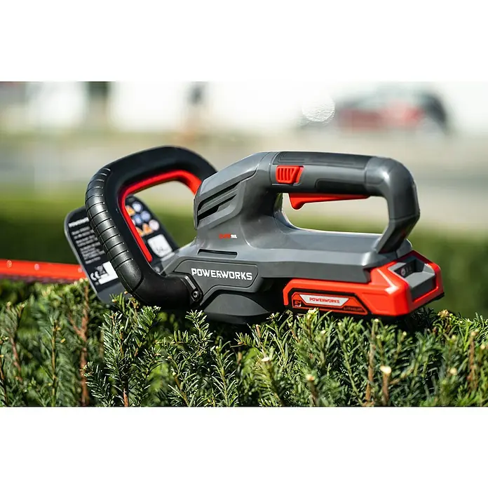Powerworks Dual Voltage Akumulatorske škare za živicu - 24 V, Litij-ionska, Bez akumulatora, Duljina reza: 54 cm - Detaljan prikaz