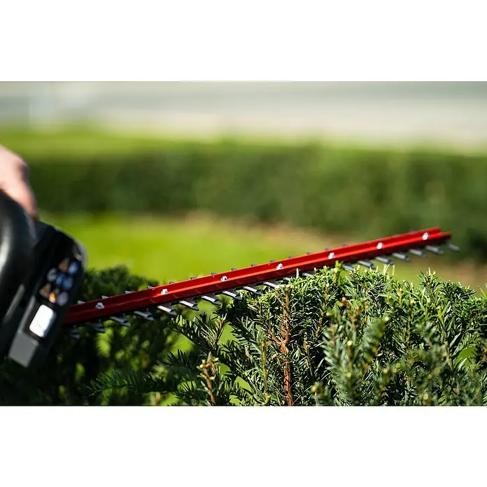 Powerworks Dual Voltage Akumulatorske škare za živicu - 24 V, Litij-ionska, Bez akumulatora, Duljina reza: 54 cm - Proizvod u upotrebi