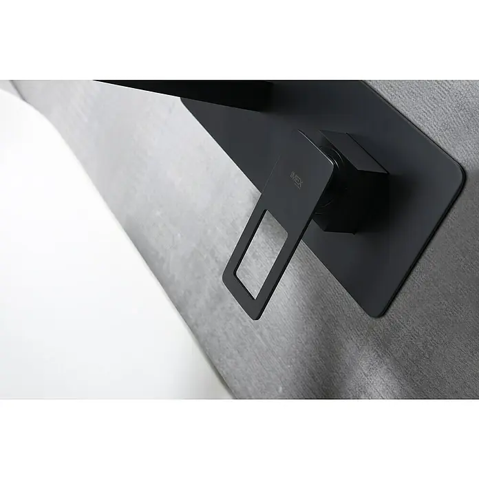 Imex Suecia Grifo de lavabo empotrado - Negro, Mate - Primer plano