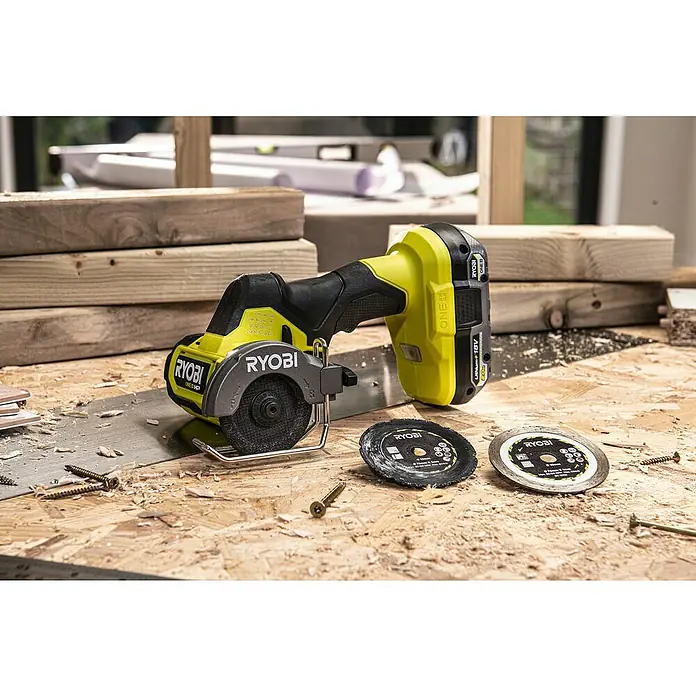 Ryobi ONE+HP Amoladora de batería RCT18C-0 - 18 V, Sin batería, Número máx. de revoluciones en régimen de marcha en vacío: 20.000 r.p.m. - Foto ambiente