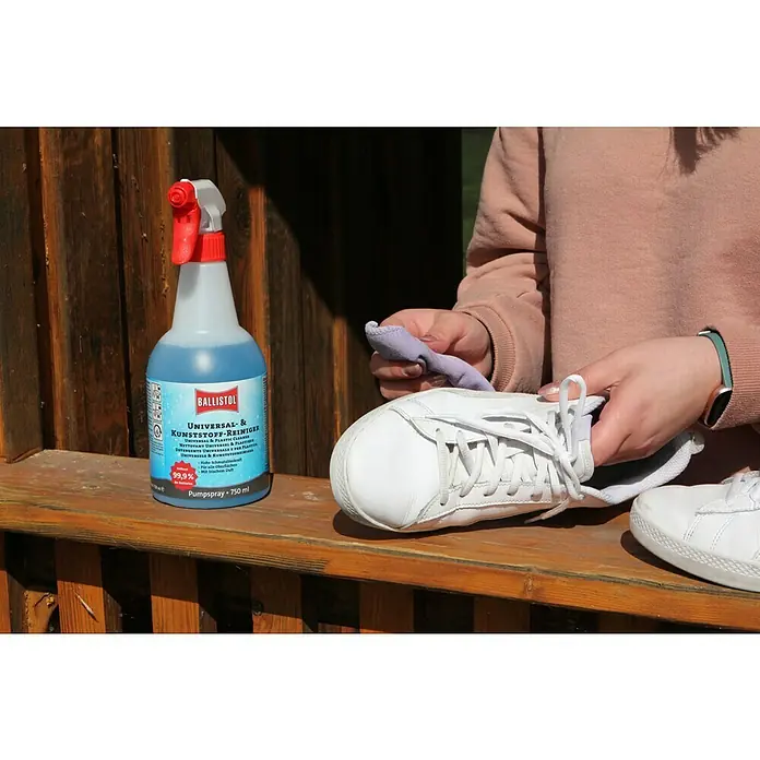 Ballistol Universalreiniger - 750 ml - Anwendungsbeispiel