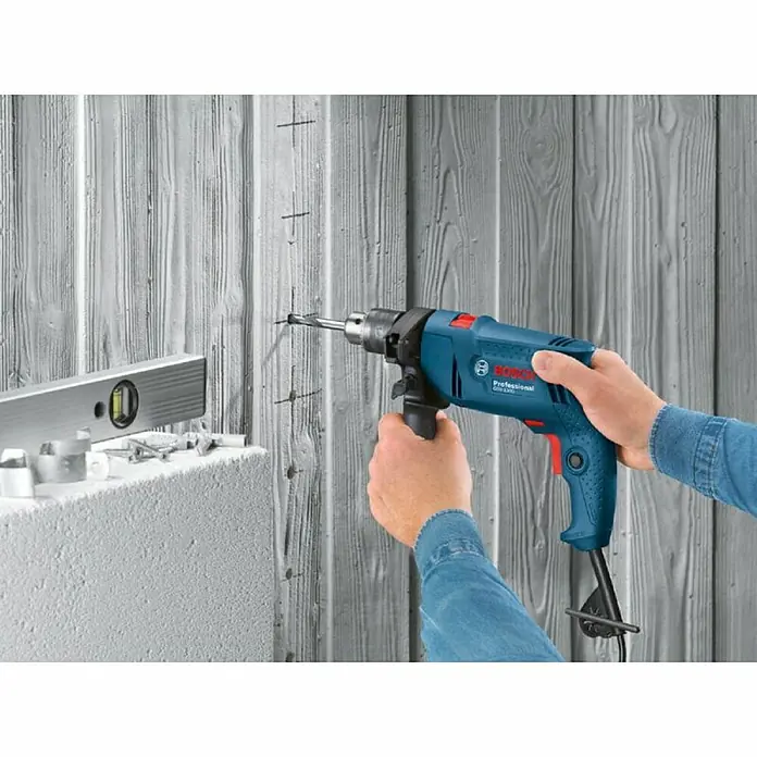 Bosch Professional Udarna bušilica GSB 1300 - 550 W, Broj okretaja pri praznom hodu: 0 okr/min - 2.800 okr/min - Proizvod u upotrebi
