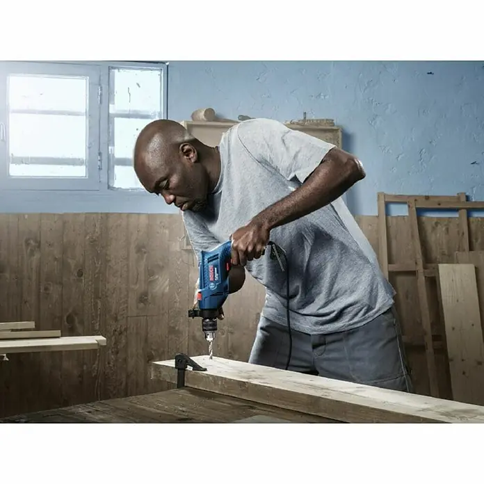 Bosch Professional Udarna bušilica GSB 1300 - 550 W, Broj okretaja pri praznom hodu: 0 okr/min - 2.800 okr/min - Proizvod u upotrebi
