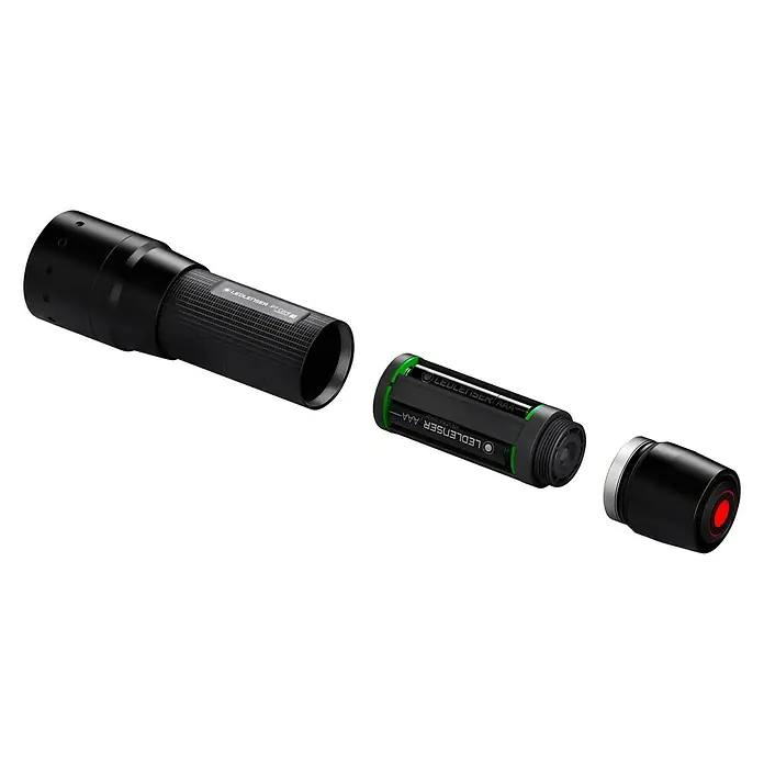 Ledlenser LED-Taschenlampe P7 Core - Batteriebetrieben, Schwarz, 40 lm - 450 lm - Diagonale Ansicht