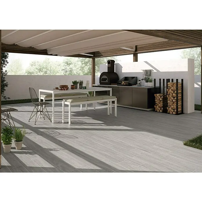 Pavimento porcelánico Orsa - 15 x 90 cm, Gris - Foto ambiente