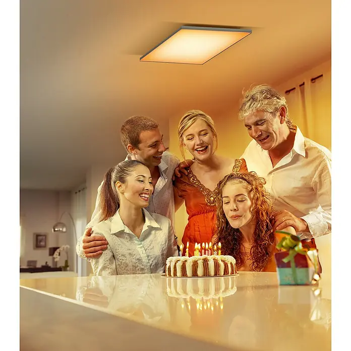 Ledvance Smart+ WiFi LED-Panel Framelesspanel CCT 60x60 - 40 W, L x B x H: 69 x 596 x 596 mm, Weiß - Stimmungsaufnahme