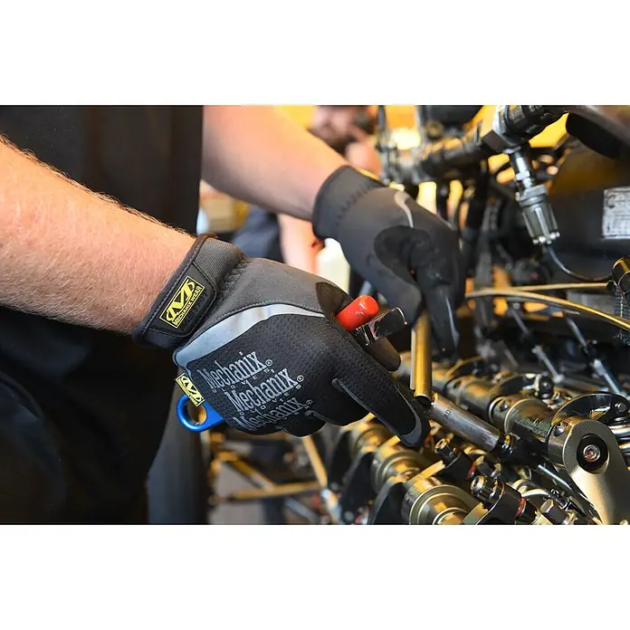 Mechanix Wear Arbeitshandschuhe FastFit - M, Schwarz - Detailaufnahme