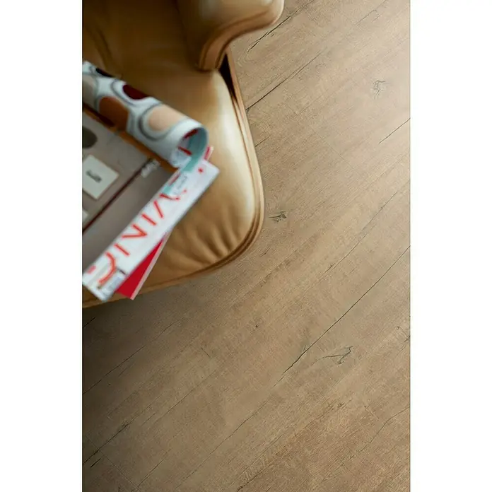 Egger Home Laminat Springfield Eiche natur - 1.292 x 327 x 8 mm, Landhausdiele - Stimmungsaufnahme