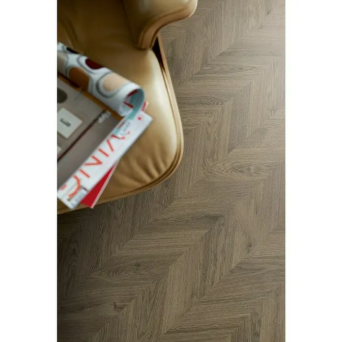 Egger Home Handmuster Weinburg Eiche braun - 350 x 230 x 8 mm, Fischgrät - Stimmungsaufnahme